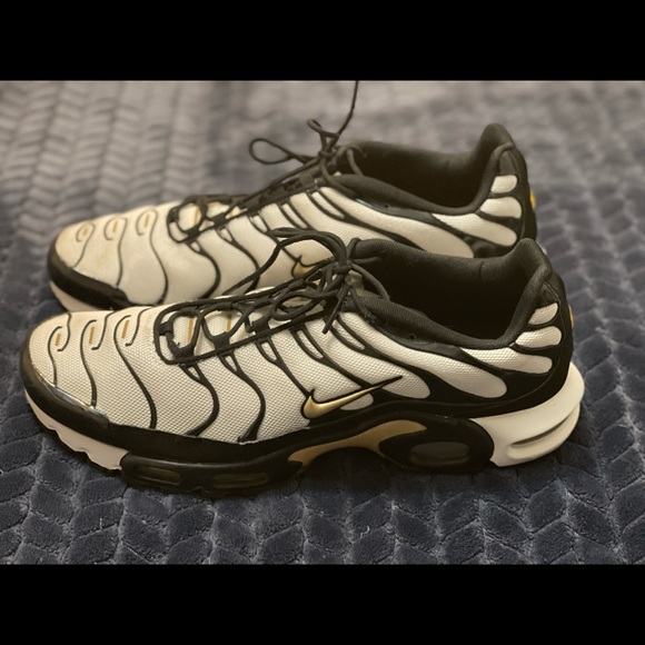 Nike Air Max Plus - Picture 8 of 9